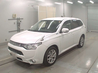 MITSUBISHI OUTLANDER PHEV 2014