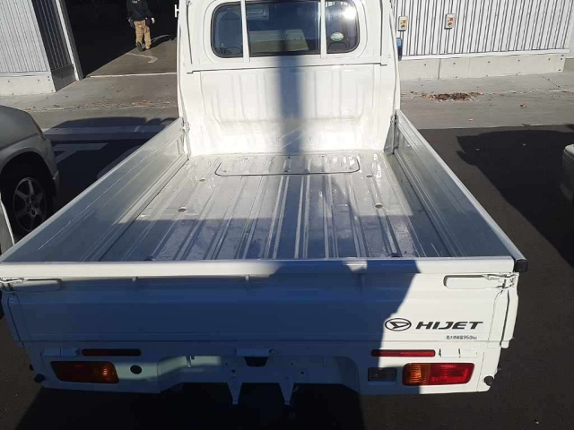 DAIHATSU HIJET TRUCK 2019