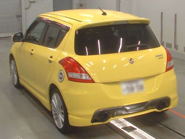 SUZUKI SWIFT 2013