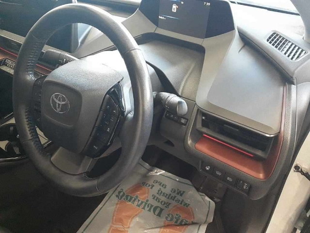 TOYOTA PRIUS 2023