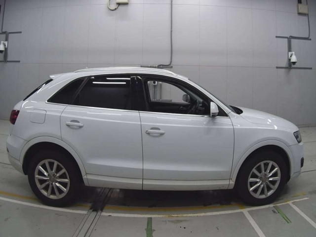 AUDI Q3 2014