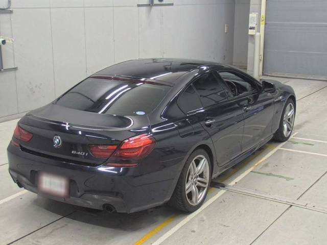 BMW 6 SERIES 2012