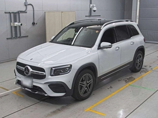 MERCEDES BENZ GLB 2023