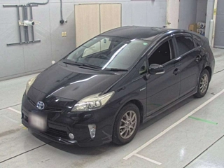 TOYOTA PRIUS 2012