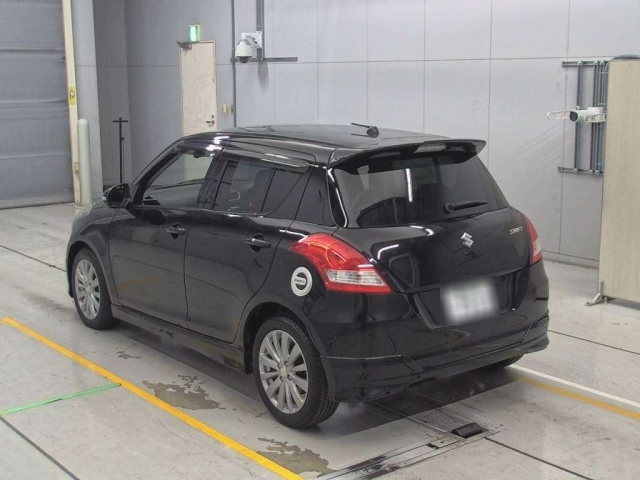 SUZUKI SWIFT 2013