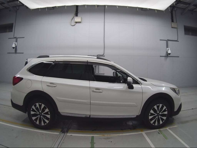 SUBARU LEGACY OUTBACK 2014