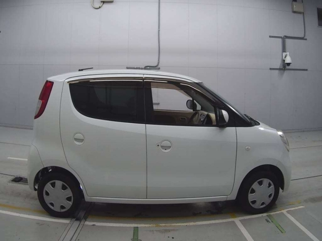 SUZUKI MRWAGON 2010