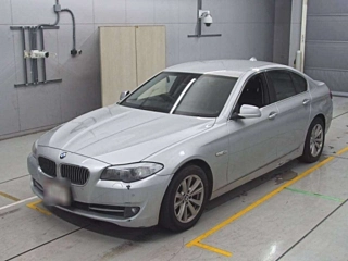 BMW 5 SERIES 2013