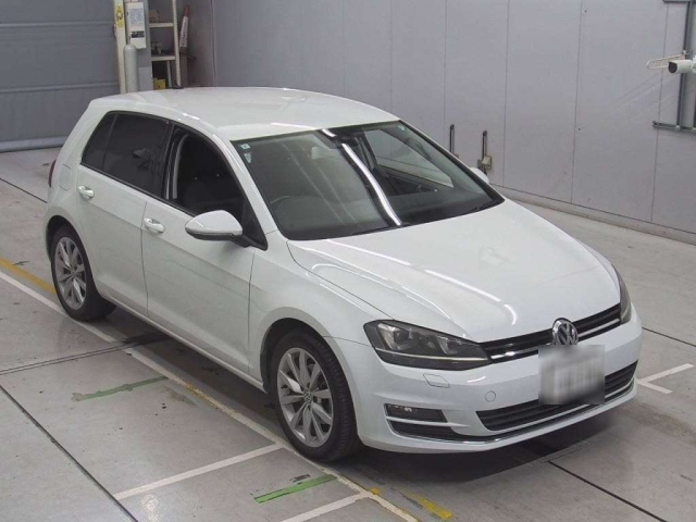 VOLKSWAGEN GOLF 2015