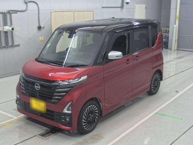 NISSAN ROOX 2024
