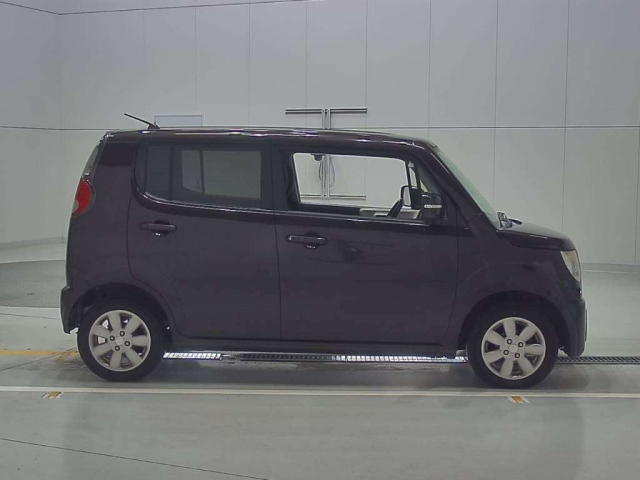 SUZUKI MRWAGON 2013