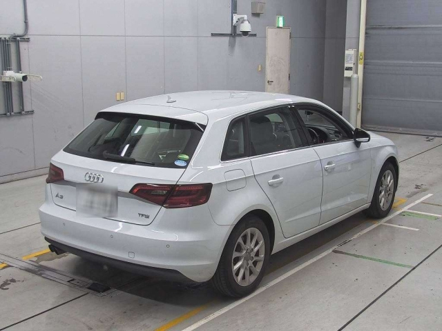 AUDI A3 2015