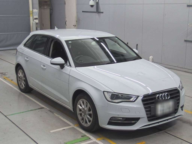 AUDI A3 2015