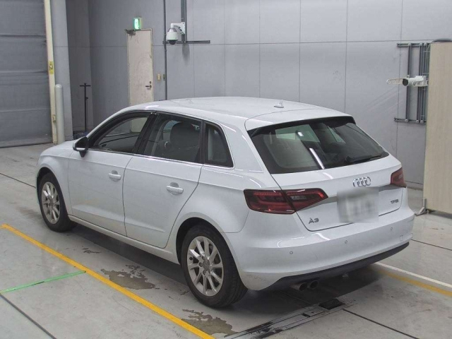 AUDI A3 2015