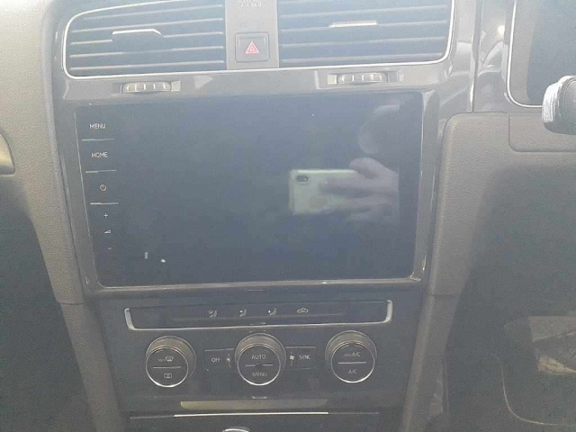 VOLKSWAGEN GOLF 2020