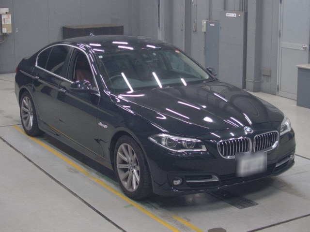 BMW 5 SERIES 2015
