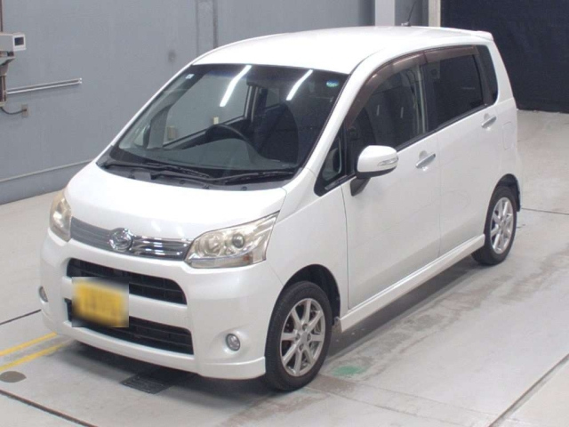DAIHATSU MOVE 2011