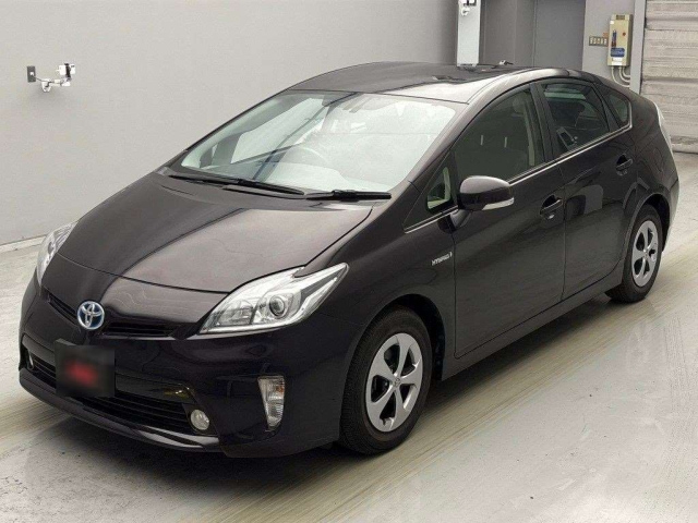 TOYOTA PRIUS 2014