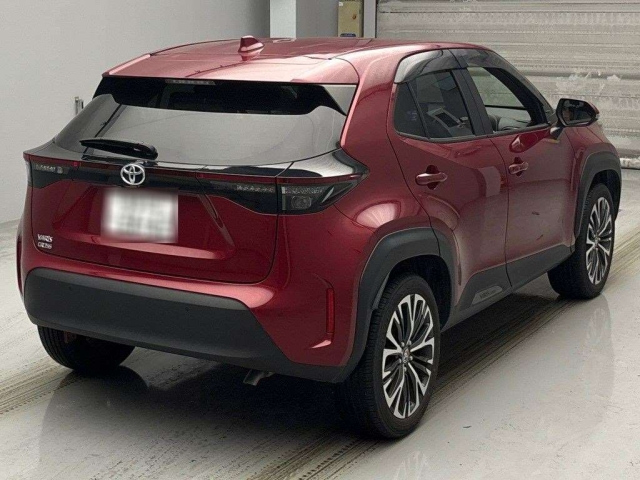 TOYOTA YARIS CROSS 2023