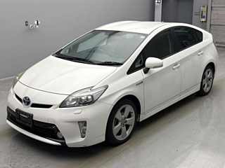 TOYOTA PRIUS 2013