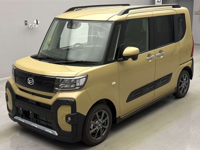 DAIHATSU TANTO 2025