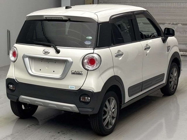 DAIHATSU CAST 2018