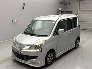MITSUBISHI DELICA D2 2012