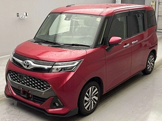 TOYOTA TANK 2017