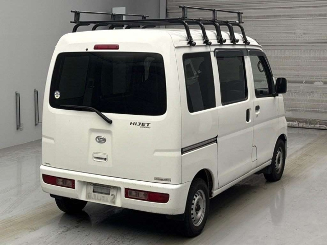 DAIHATSU HIJET VAN 2017