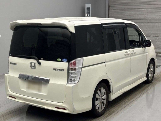 HONDA STEP WAGON 2010