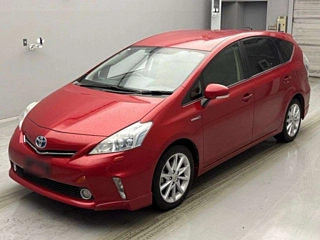 TOYOTA PRIUS ALPHA 2012