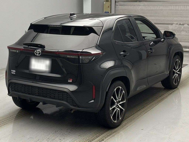 TOYOTA YARIS CROSS 2024