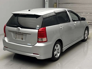 TOYOTA WISH 2009
