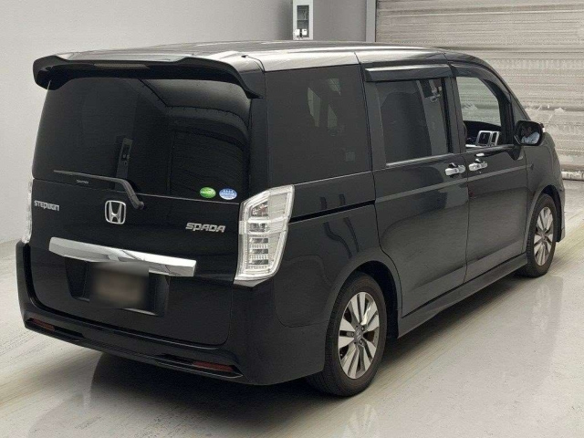 HONDA STEP WAGON 2013