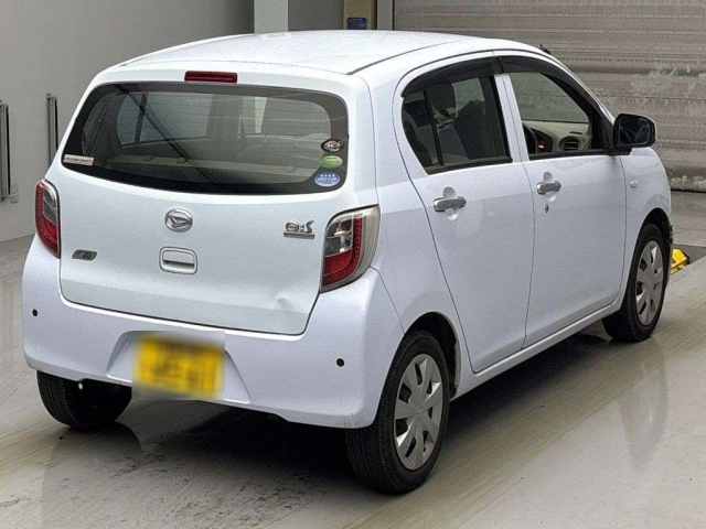 DAIHATSU MIRA E S 2013