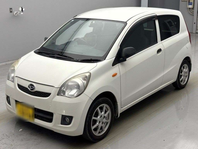 DAIHATSU MIRA 2016