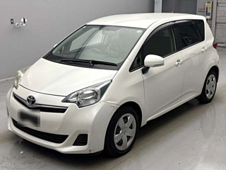 TOYOTA RACTIS 2011