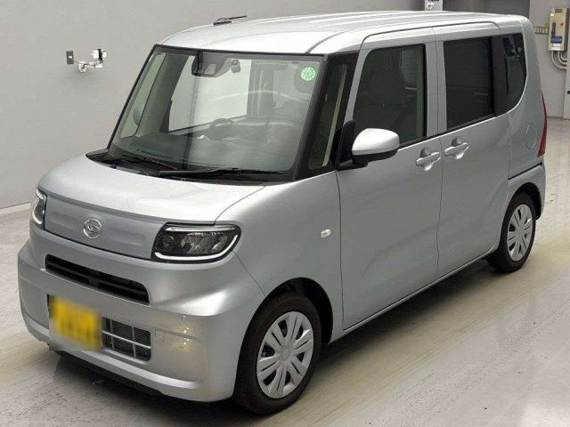 DAIHATSU TANTO 2024