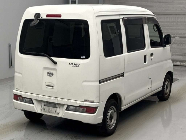 DAIHATSU HIJET VAN 2018