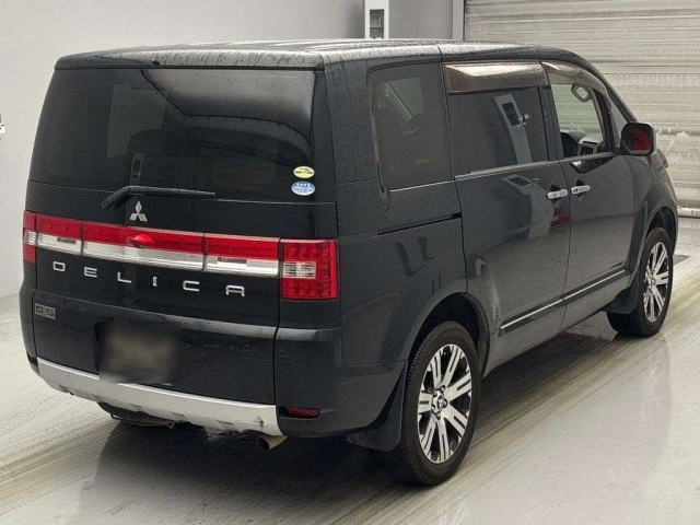 MITSUBISHI DELICA D5 2008