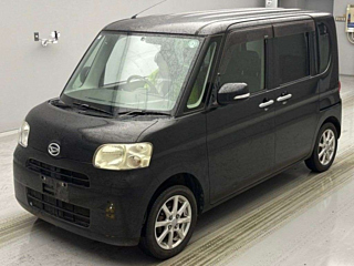 DAIHATSU TANTO 2011