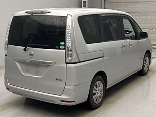 NISSAN SERENA 2015