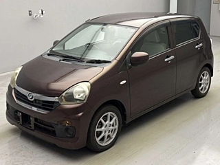 DAIHATSU MIRA E S 2013