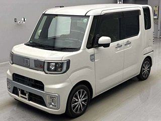 DAIHATSU WAKE 2016
