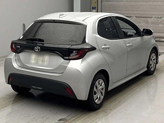 TOYOTA YARIS 2021