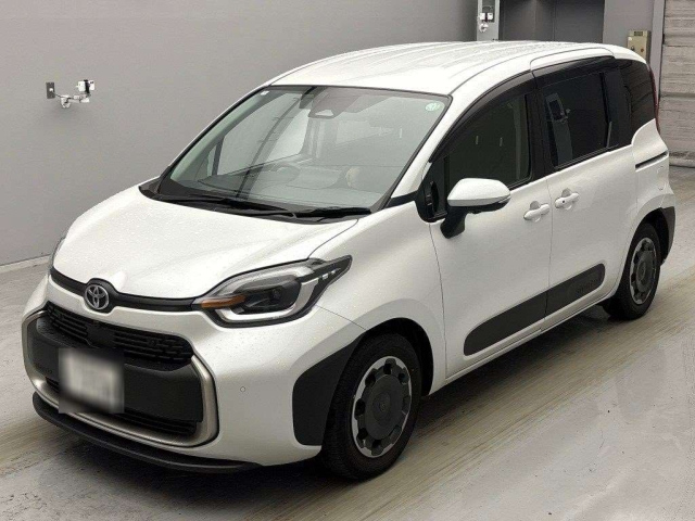 TOYOTA SIENTA 2024