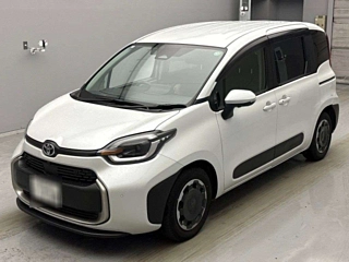 TOYOTA SIENTA 2024