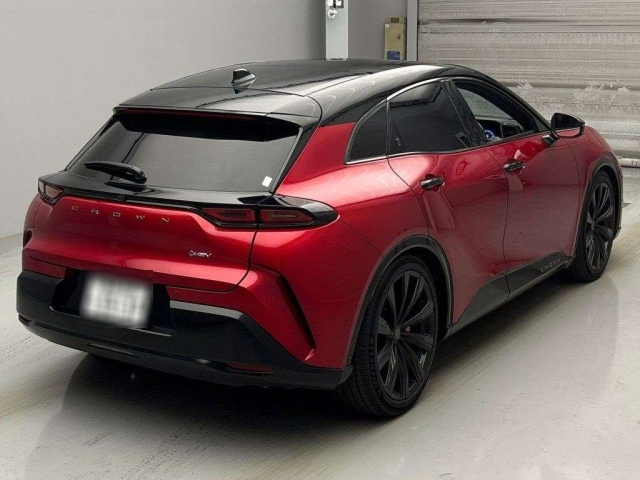 TOYOTA CROWN SPORT 2023