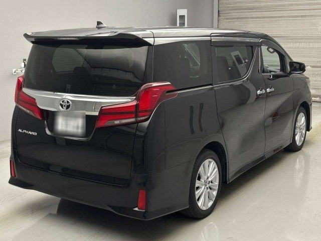 TOYOTA ALPHARD 2022