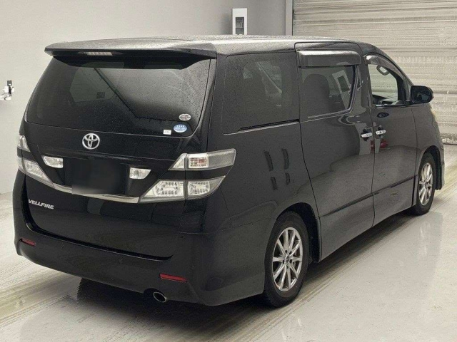 TOYOTA VELLFIRE 2011